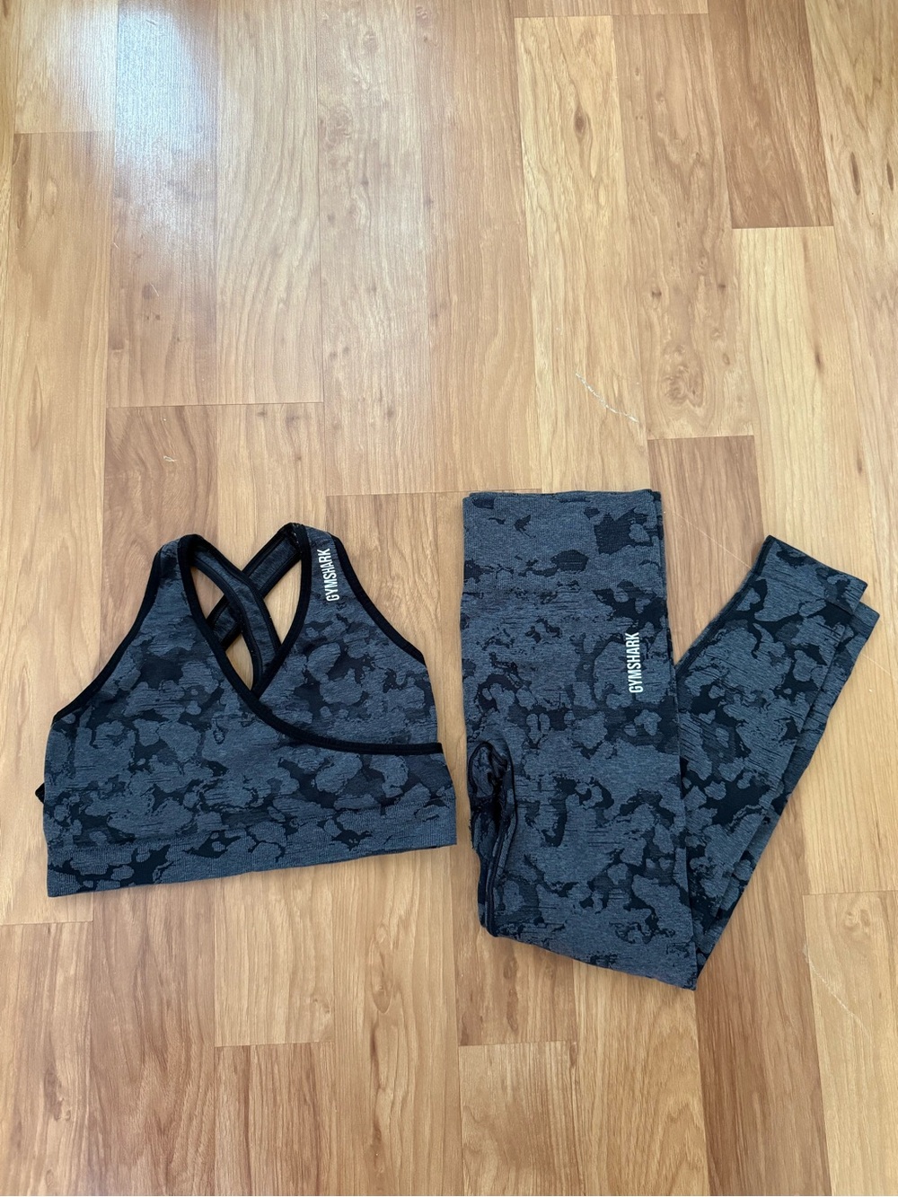 Gymshark Black & Charcoal Camo Adapt Set